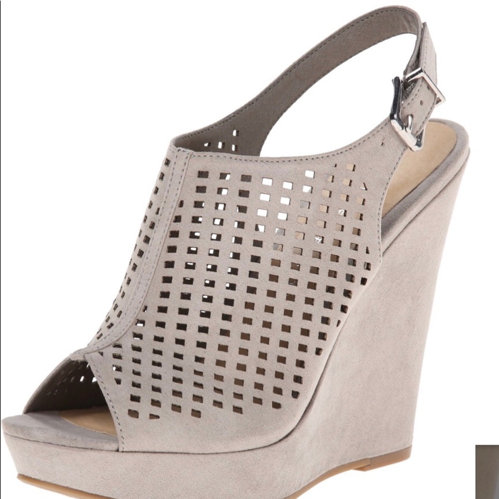 CHINESE LAUNDRY MEET UP MICRO SUEDE WEDGE SANDAL